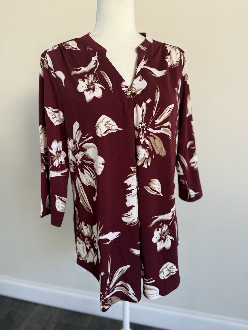 Valolia Women's Burgundy V Neck 3/4 Sleeve Floral Blouse Sz XL